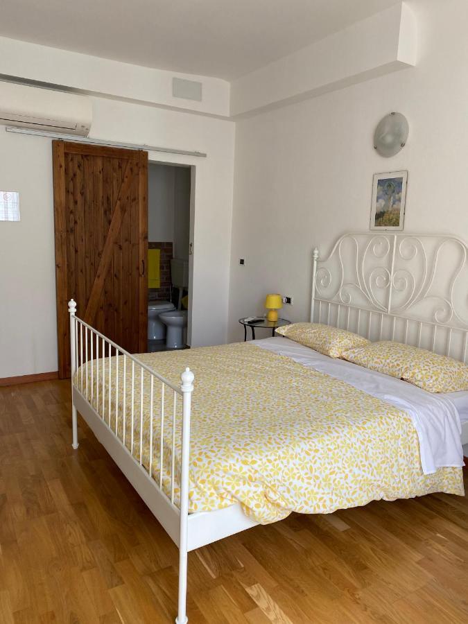 B&B Dormire Dai Grimaldi 热那亚 外观 照片